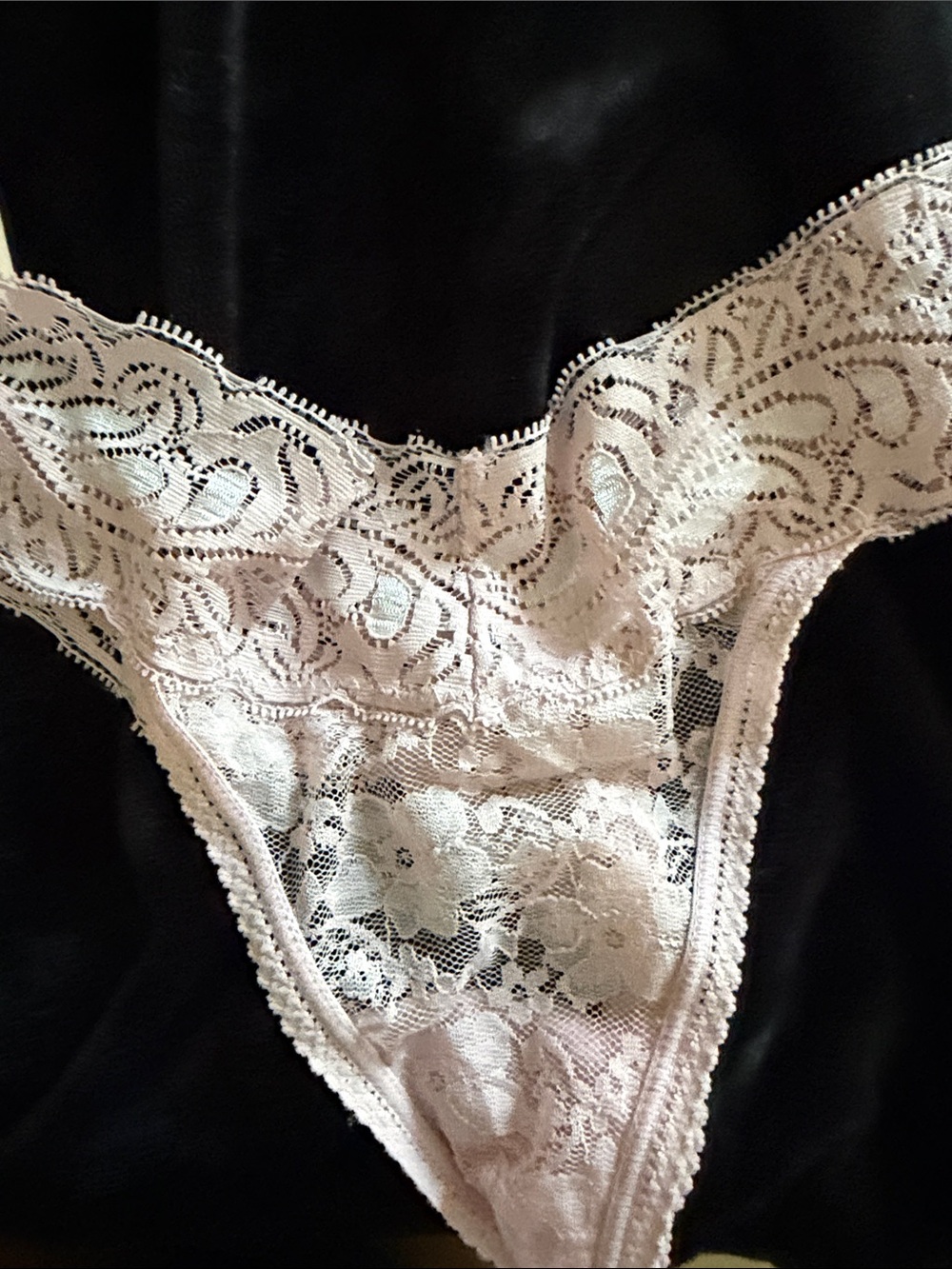 Victoria's Secret Pink Lace Thong 6 pairs - Picture 4 of 5